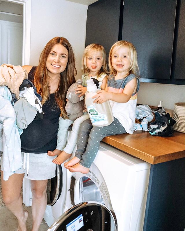New videos to catch up on my channel:
🤰🏼pregnancy update weeks 33-37
🧺 laundry room refresh/clean with me sharing all cleaning products I use (*all from @vitacost!) and washing baby boy’s clothes!
🖤
Another vlog coming Thursday with a little Trader Joe’s haul in it. But until then, I have a live sharing what I bought from there today!